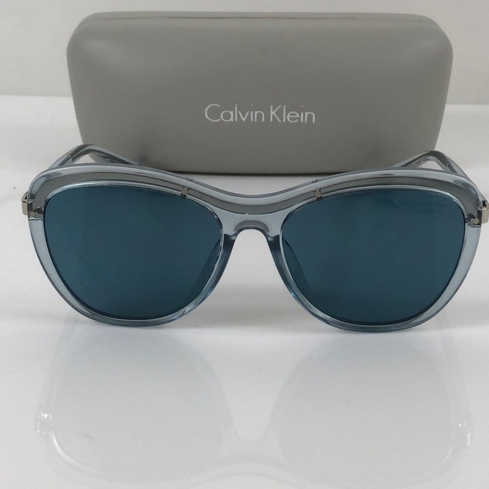 Calvin Klein ck1202s clear /blue